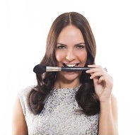 ���� ���